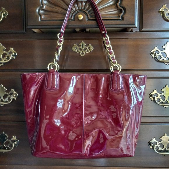 COACH  Shoulder Tote  Bag  Chelsea Patent Leather Red  Authentic - Picture 2 of 14